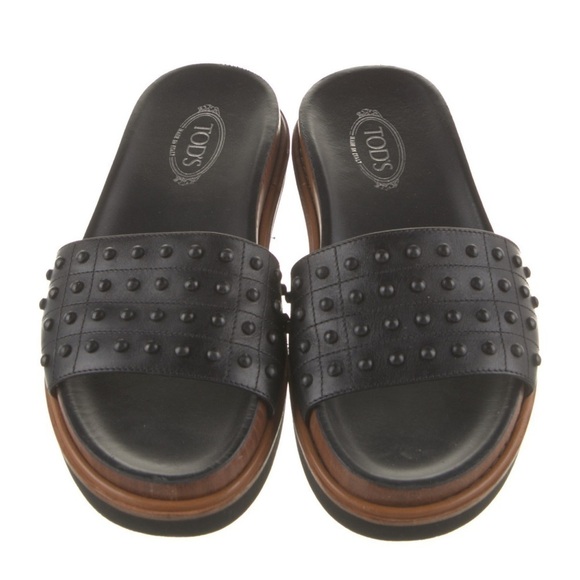 Tod's Shoes - Tod’s black Leather Slides